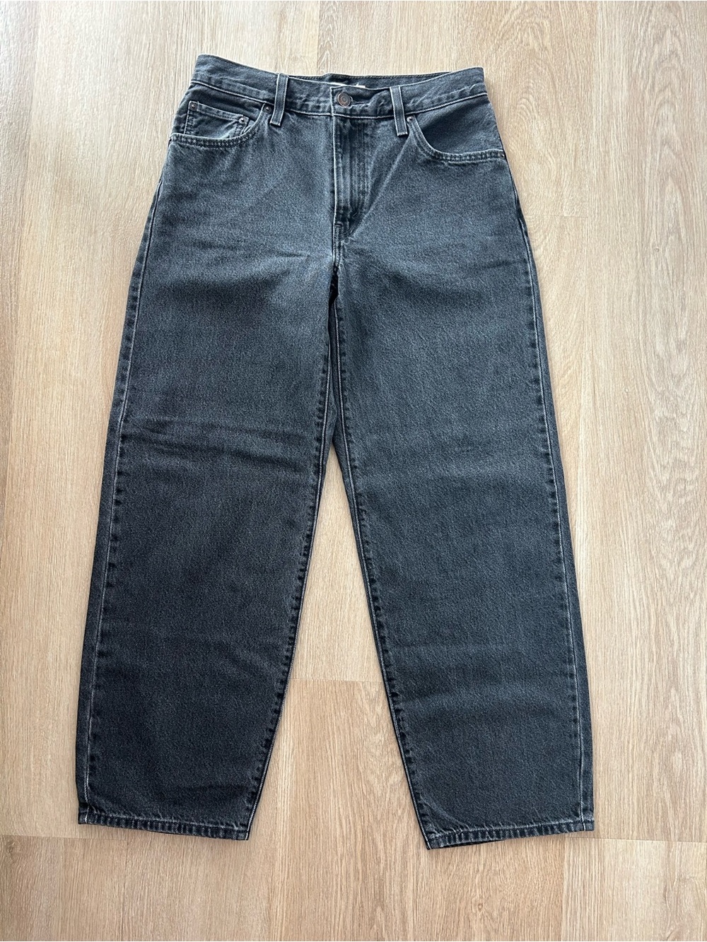Levi's Women's Black Wide-Leg Jeans - Washed Black Denim